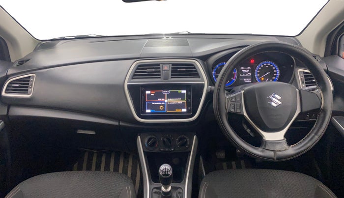 2015 Maruti S Cross ZETA 1.6, Diesel, Manual, 1,24,371 km, Dashboard
