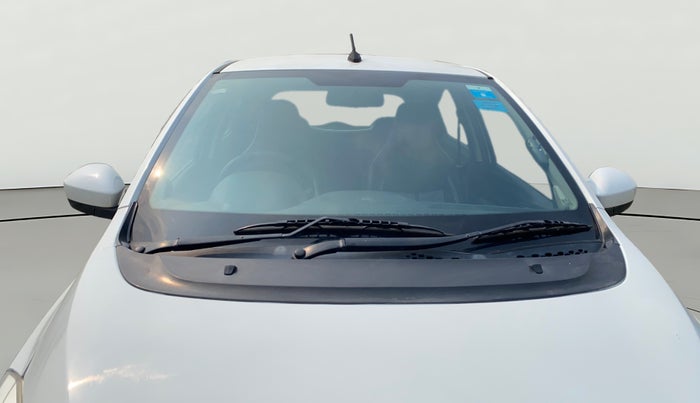 2017 Tata Tiago XT PETROL, Petrol, Manual, 86,671 km, Front Windshield