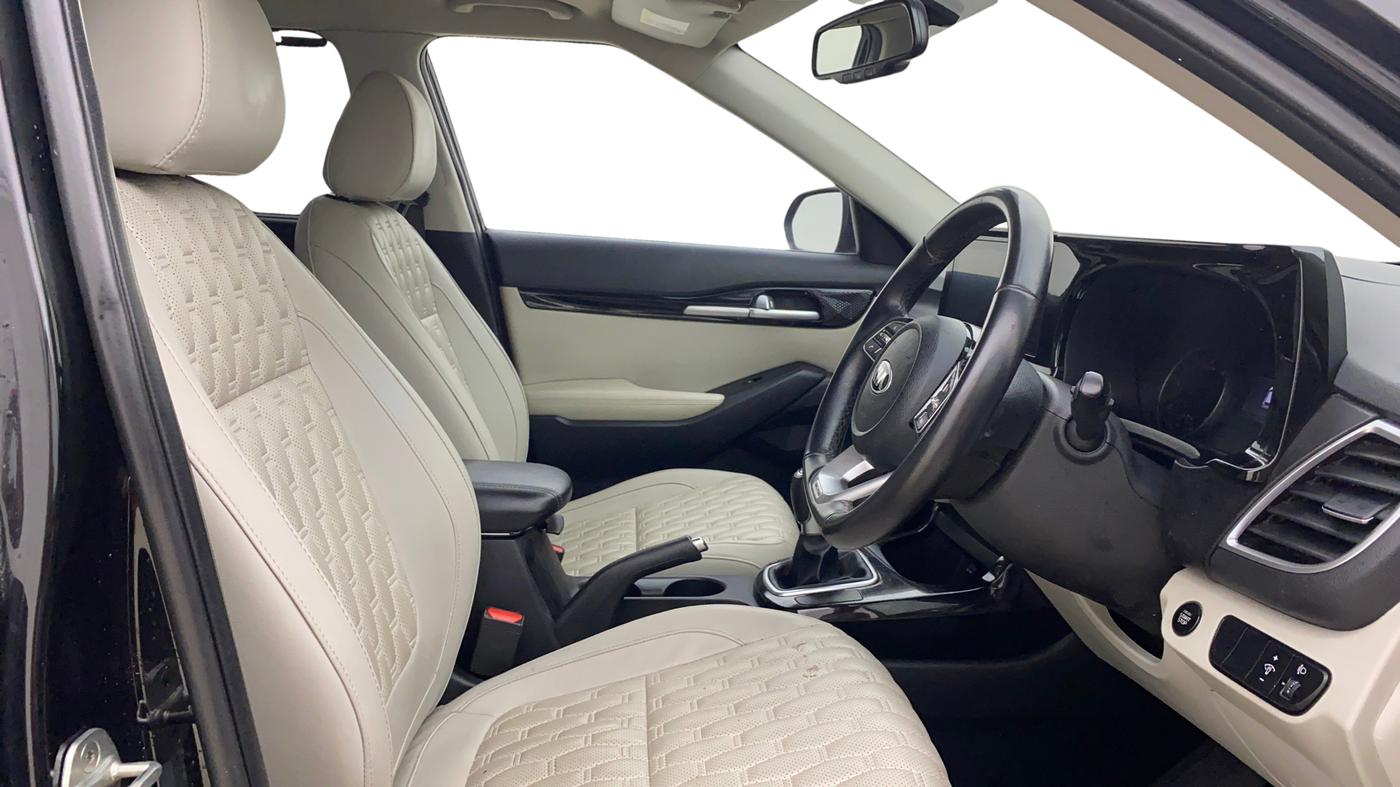 2020 KIA SELTOS HTX 1.5 DIESEL, Diesel, Manual, 66,955 km, Right Side Front Door Cabin