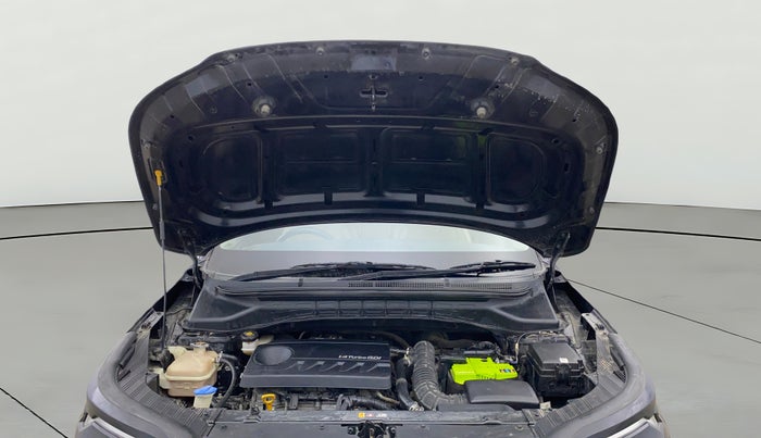 2022 KIA CARENS LUXURY PLUS 1.4 PETROL DCT 7 STR, Petrol, Automatic, 82,165 km, Open Bonet