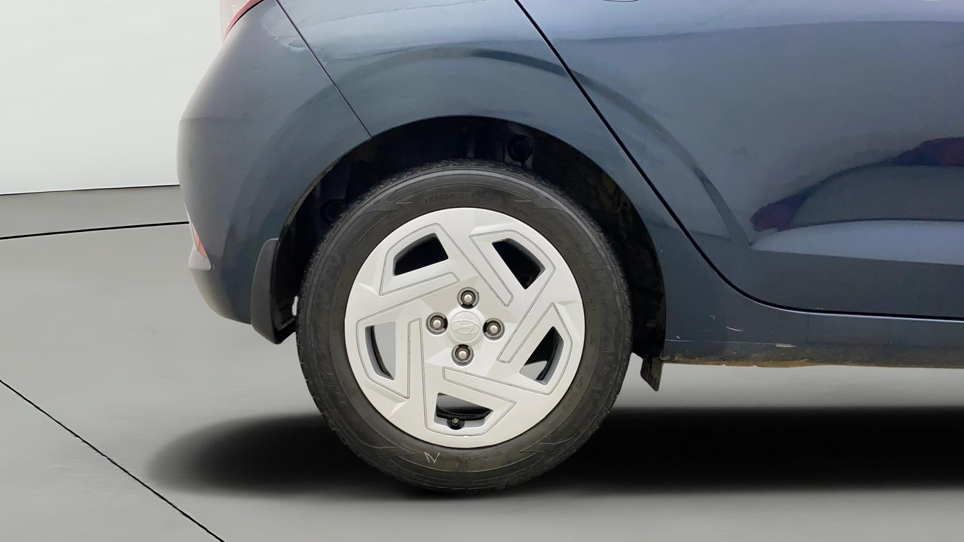 2023 Hyundai GRAND I10 NIOS SPORTZ 1.2 KAPPA VTVT, Petrol, Manual, 1,49,383 km, Right Rear Wheel