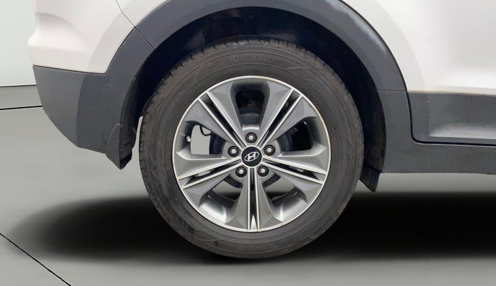 2017 Hyundai Creta SX PLUS AT 1.6 PETROL, Petrol, Automatic, 72,957 km, Right Rear Wheel