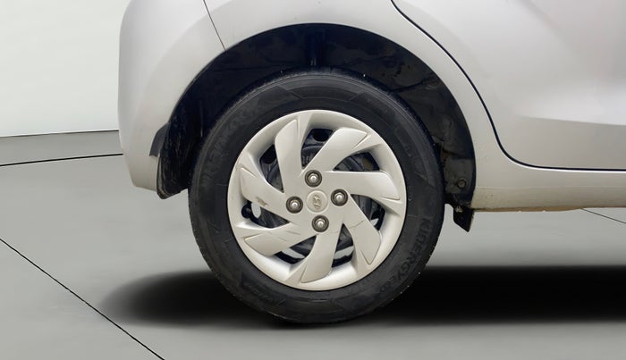 2019 Hyundai NEW SANTRO ASTA MT, Petrol, Manual, 14,964 km, Right Rear Wheel