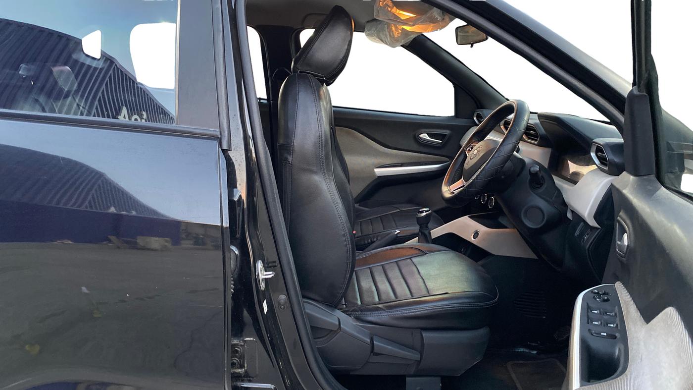 2022 Nissan MAGNITE XV TURBO, Petrol, Manual, 41,720 km, Right Side Front Door Cabin