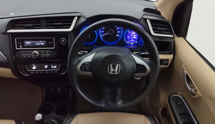 2017 Honda Amaze 1.2L I-VTEC SX, Petrol, Manual, 51,785 km, Steering Wheel Close Up