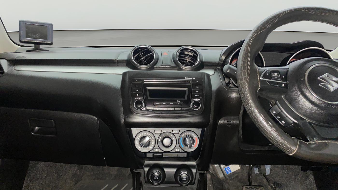 2018 Maruti Swift VXI AMT, Petrol, Automatic, 35,277 km, Air Conditioner