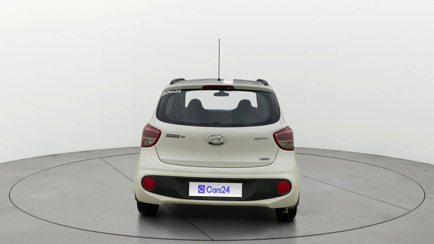2017 Hyundai Grand i10 SPORTZ (O) AT 1.2 KAPPA VTVT, Petrol, Automatic, 34,422 km, Back/Rear