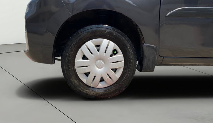 2022 Maruti Alto LXI, CNG, Manual, 70,280 km, Left Front Wheel