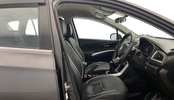 2018 Maruti S Cross ZETA 1.3, Diesel, Manual, 52,123 km, Right Side Front Door Cabin