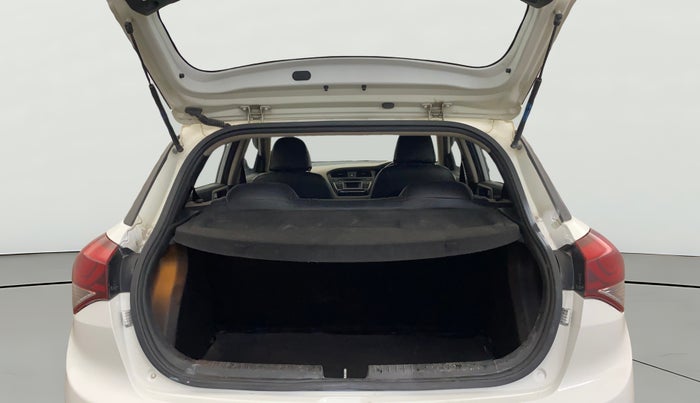 2014 Hyundai Elite i20 SPORTZ 1.2, Petrol, Manual, 68,233 km, Boot Open Zoomed View