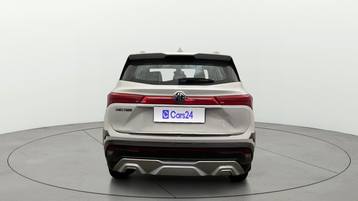 2020 MG HECTOR SUPER 1.5 PETROL, Petrol, Manual, 1,13,387 km, Back/Rear