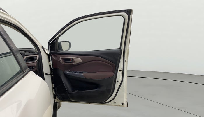 2023 Maruti FRONX DELTA PLUS 1.2MT, Petrol, Manual, 14,933 km, RHS Front Door