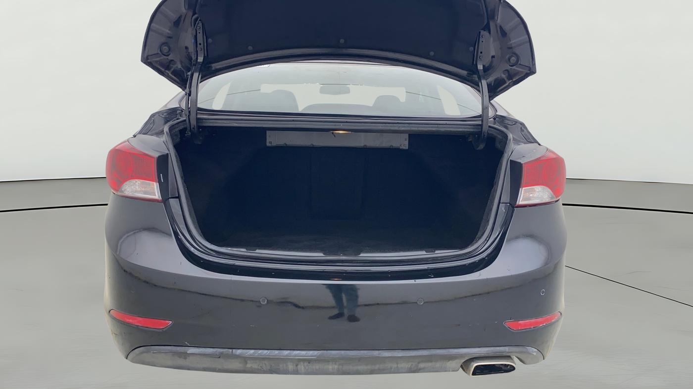 2016 Hyundai New Elantra 1.8 SX AT VTVT, Petrol, Automatic, 69,272 km, Boot Open Zoomed View