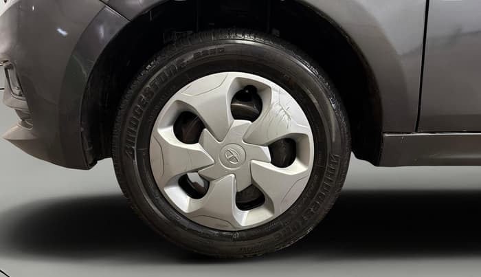 2020 Tata Tiago XT PETROL, Petrol, Manual, 29,352 km, Left Front Wheel