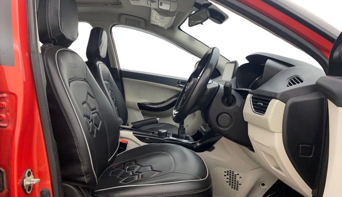 2021 Tata NEXON XZ PLUS PETROL SUNROOF, Petrol, Manual, 62,258 km, Right Side Front Door Cabin