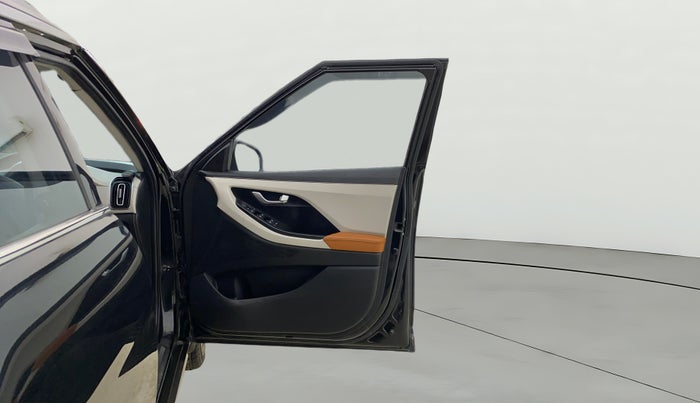 2021 Hyundai Creta SX EXECUTIVE 1.5 PETROL, Petrol, Manual, 51,804 km, RHS Front Door