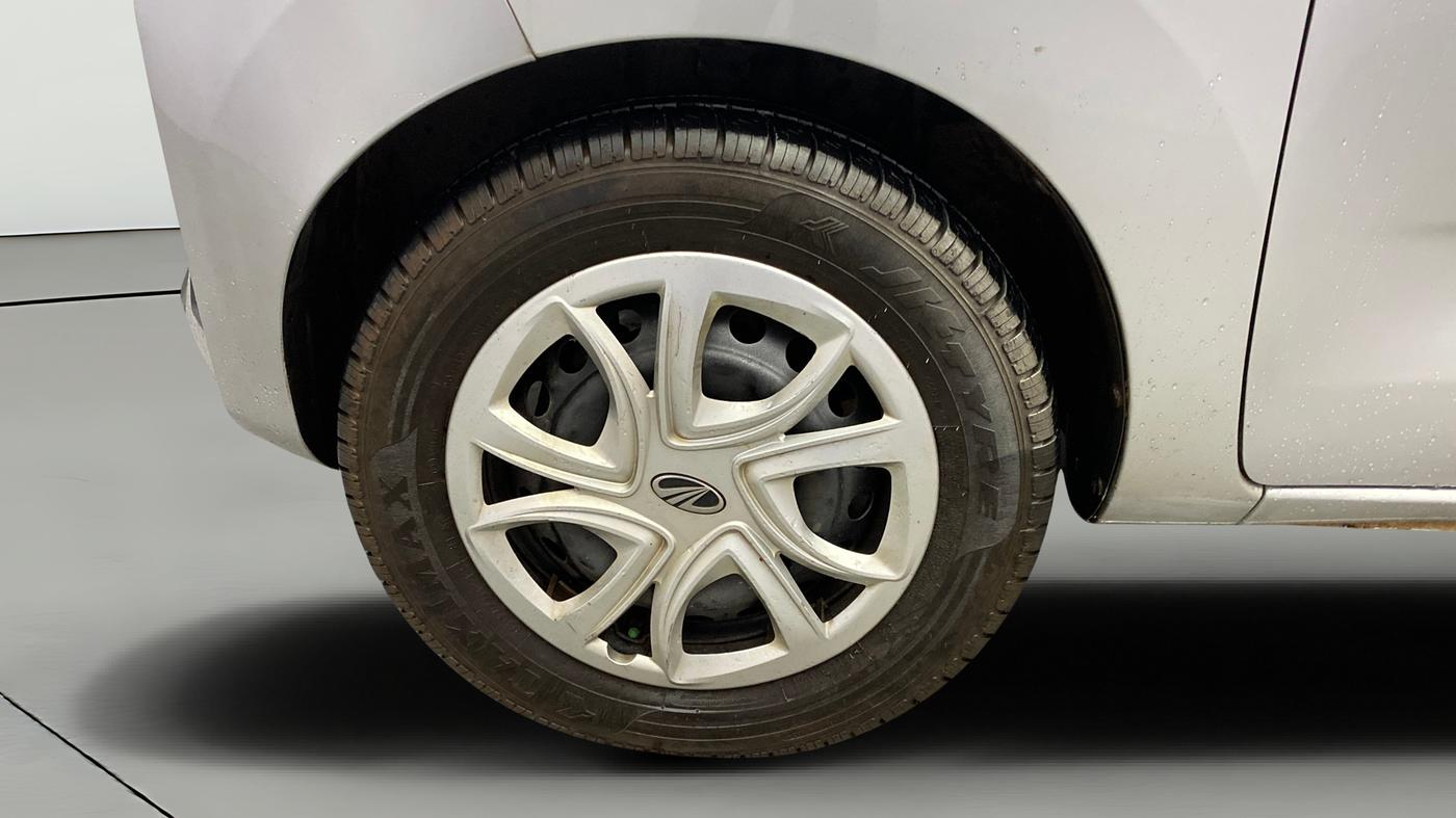 2021 Datsun Redi Go T, Petrol, Manual, 66,938 km, Left Front Wheel