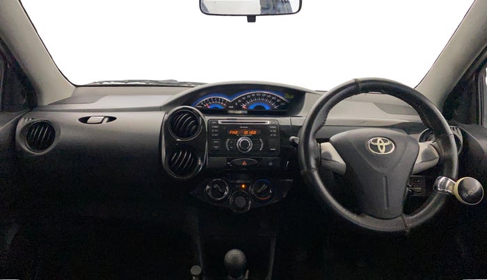 2015 Toyota Etios CROSS 1.2 G, Petrol, Manual, 70,549 km, Dashboard