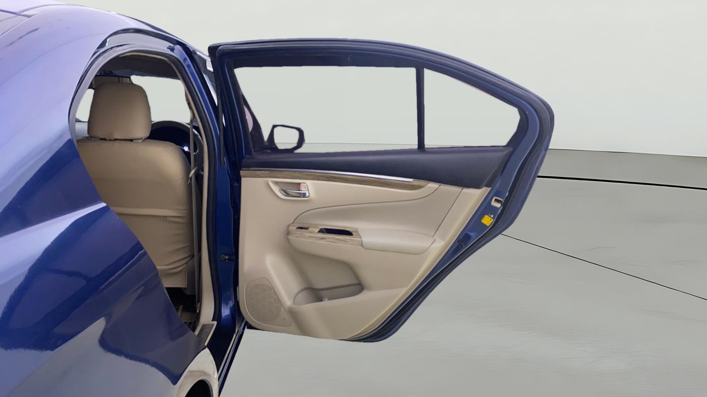 2019 Maruti Ciaz ALPHA DIESEL 1.5, Diesel, Manual, 1,46,138 km, RHS Rear Door
