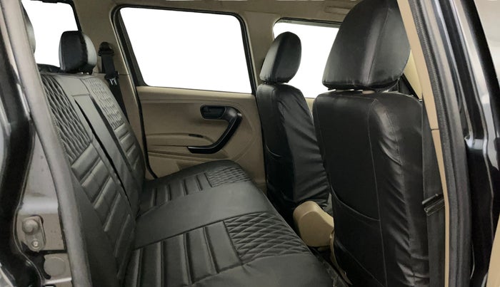 2022 Mahindra BOLERO NEO N 8, Diesel, Manual, 93,881 km, Right Side Rear Door Cabin