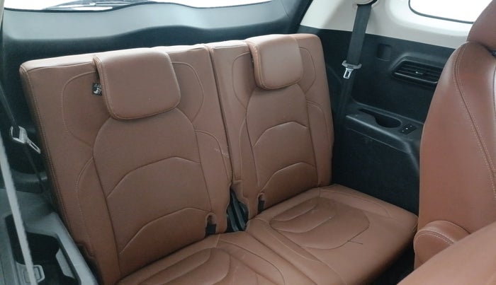 2021 MG HECTOR PLUS SHARP 1.5 PETROL TURBO HYBRID MT 6-STR, Petrol, Manual, 44,892 km, Third Seat Row ( optional )