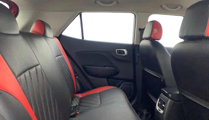 2021 Hyundai VENUE S 1.2, Petrol, Manual, 48,742 km, Right Side Rear Door Cabin