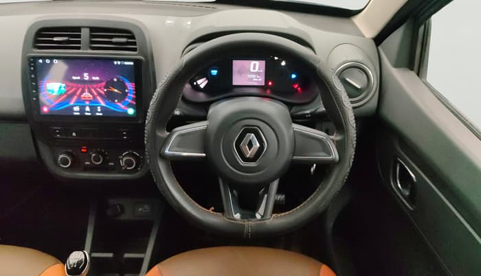 2020 Renault Kwid RXT 1.0 (O), Petrol, Manual, 42,876 km, Steering Wheel Close Up