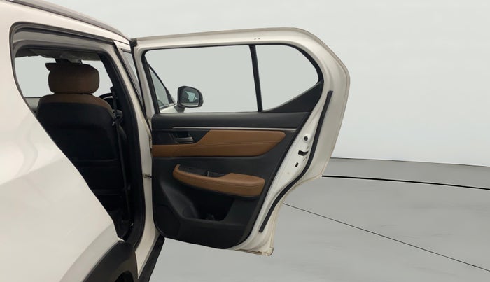 2023 Honda ELEVATE ZX MT, Petrol, Manual, 14,875 km, RHS Rear Door