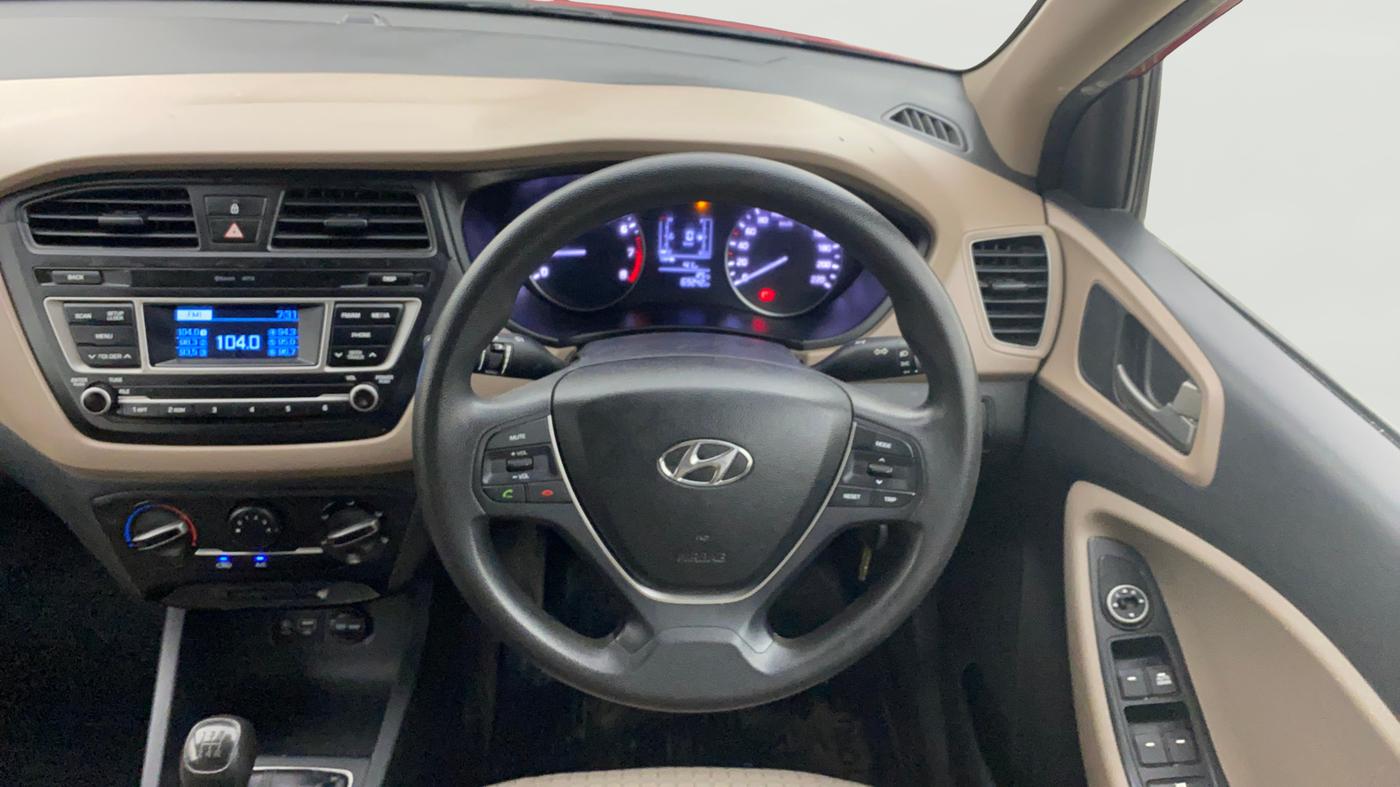 2017 Hyundai Elite i20 MAGNA 1.2, Petrol, Manual, 69,241 km, Steering Wheel Close Up