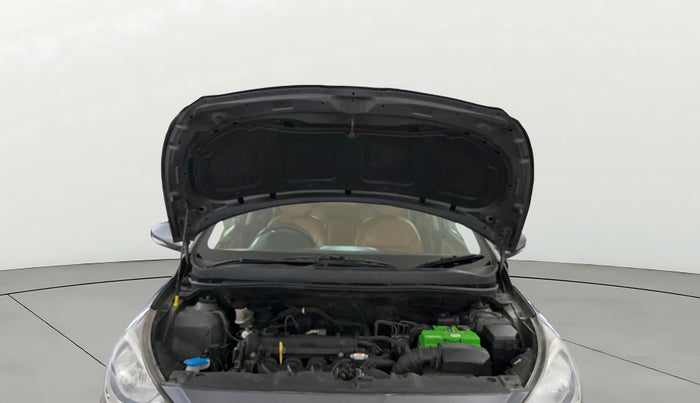 2013 Hyundai Verna FLUIDIC 1.6 VTVT SX, Petrol, Manual, 77,894 km, Open Bonet