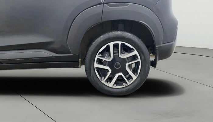 2022 Nissan MAGNITE XL, Petrol, Manual, 27,686 km, Left Rear Wheel