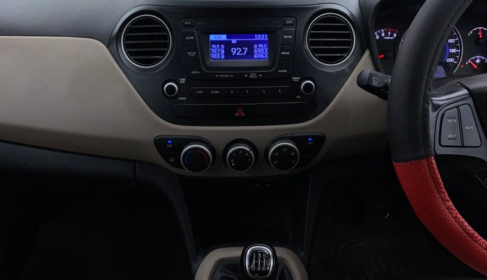 2016 Hyundai Grand i10 ASTA 1.2 KAPPA VTVT, Petrol, Manual, 68,067 km, Air Conditioner