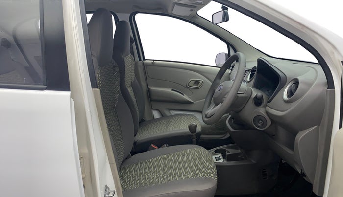 2016 Datsun Redi Go T (O), Petrol, Manual, 63,052 km, Right Side Front Door Cabin