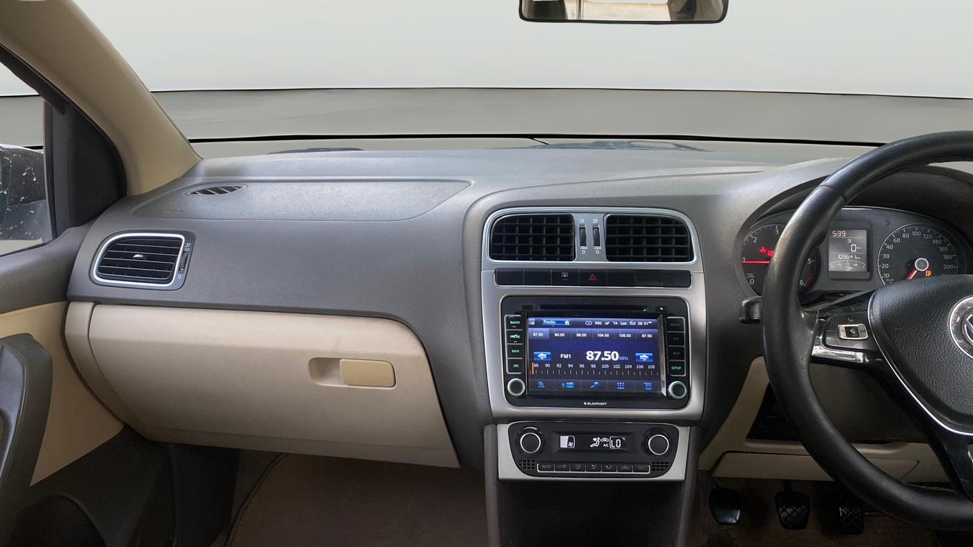 2015 Volkswagen Vento HIGHLINE DIESEL 1.5, Diesel, Manual, 1,09,637 km, Air Conditioner