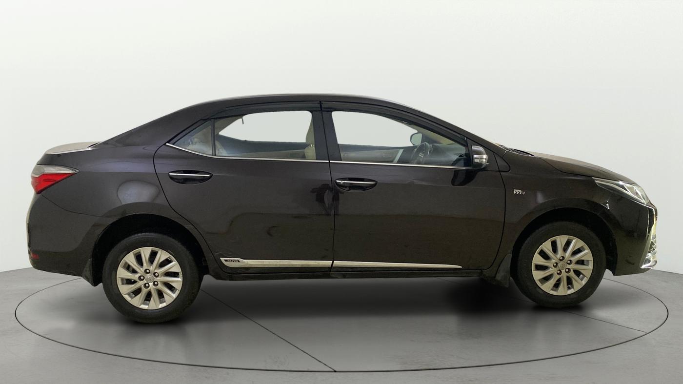 2017 Toyota Corolla Altis G CVT PETROL, Petrol, Automatic, 39,248 km, Right Side View