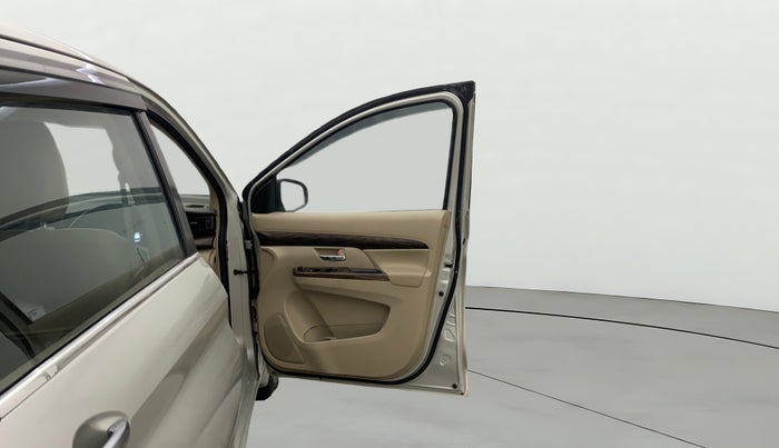 2019 Maruti Ertiga ZXI SHVS, Petrol, Manual, 55,697 km, RHS Front Door