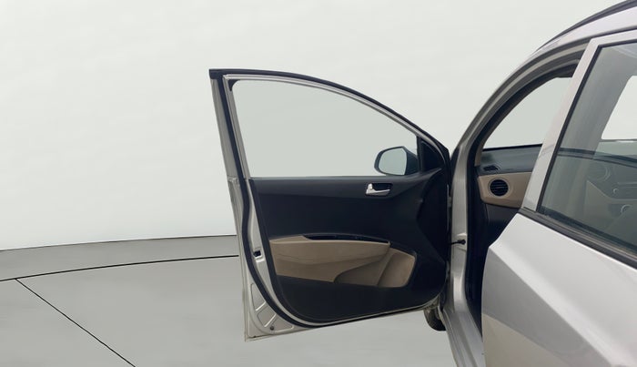 2018 Hyundai Grand i10 SPORTZ AT 1.2 KAPPA VTVT, Petrol, Automatic, 40,043 km, LHS Front Door