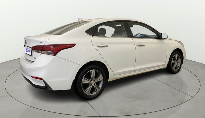 2019 Hyundai Verna 1.6 VTVT SX + AT, Petrol, Automatic, 40,204 km, Right Back Diagonal