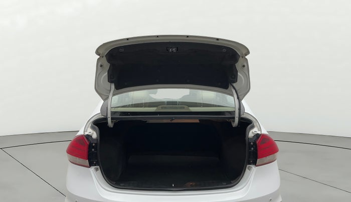 2019 Maruti Ciaz ALPHA 1.5 SHVS PETROL, Petrol, Manual, 64,037 km, Boot Door Open