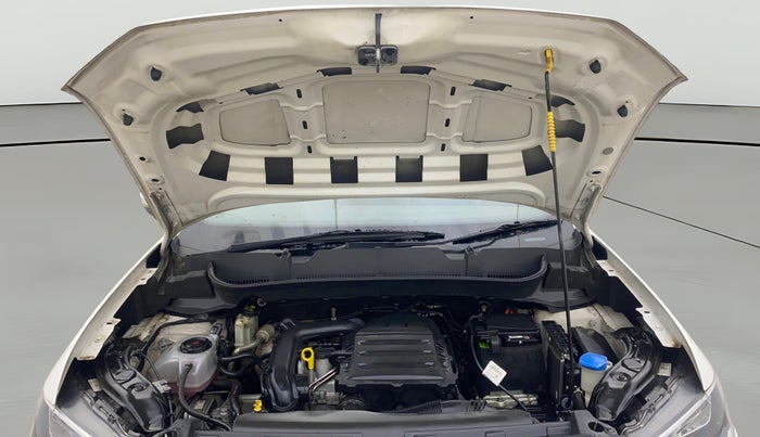 2022 Volkswagen TAIGUN HIGHLINE 1.0 TSI AT, Petrol, Automatic, 45,904 km, Open Bonet