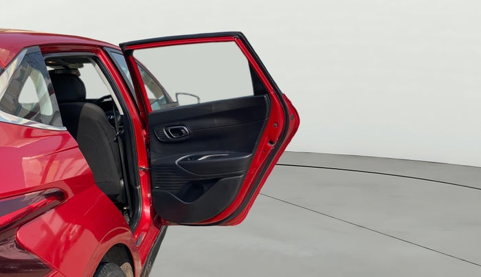 2020 Hyundai NEW I20 ASTA (O) 1.2 MT, Petrol, Manual, 29,091 km, RHS Rear Door