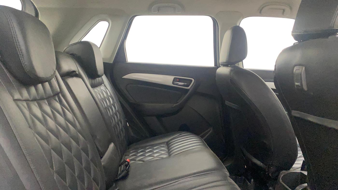 2021 Toyota URBAN CRUISER HIGH GRADE MT, Petrol, Manual, 40,561 km, Right Side Rear Door Cabin