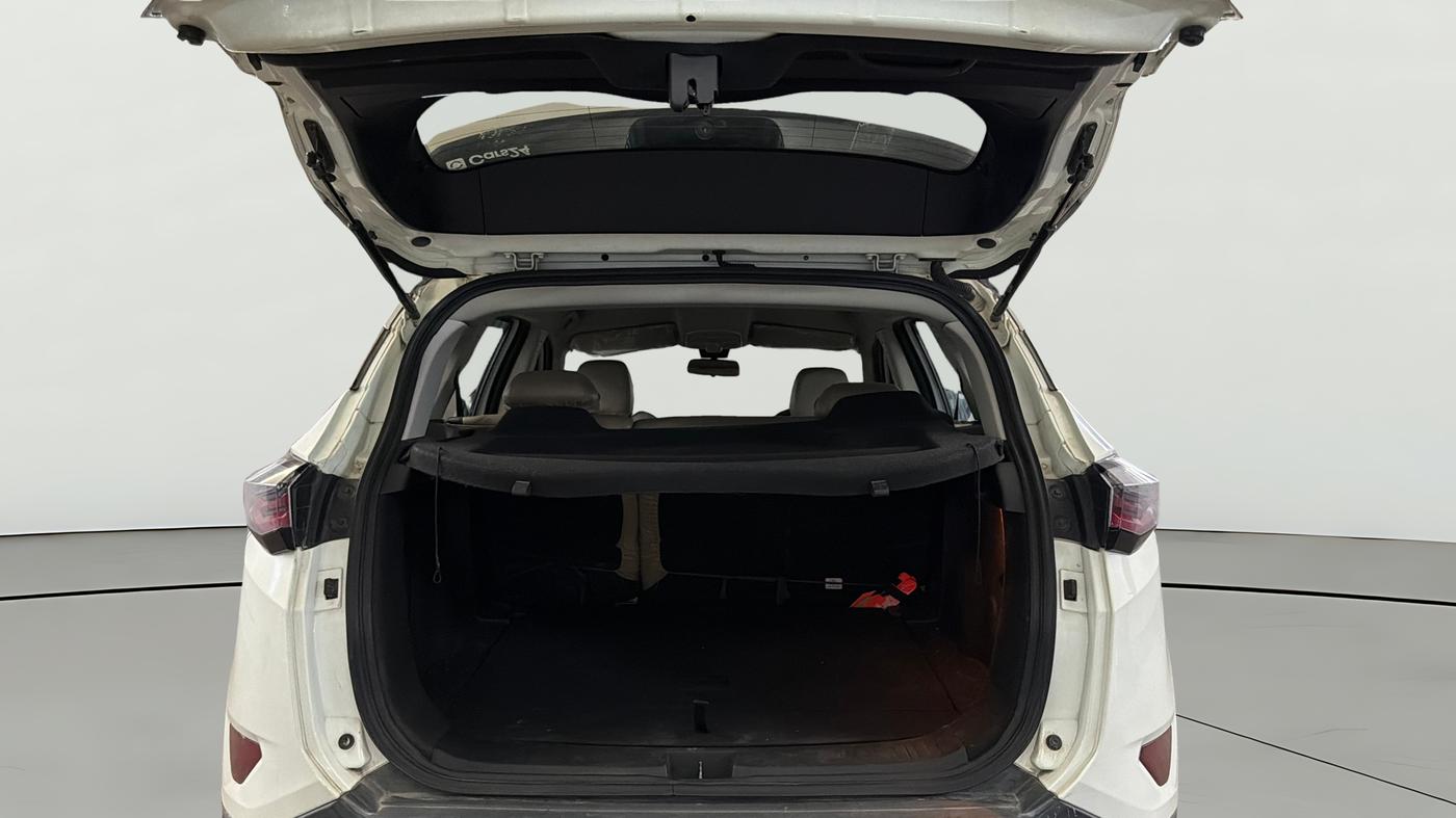 2019 Tata Harrier XZ 2.0L DUAL TONE, Diesel, Manual, 42,040 km, Boot Open Zoomed View