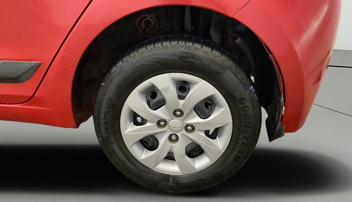 2016 Hyundai Elite i20 SPORTZ 1.2, Petrol, Manual, 86,447 km, Left Rear Wheel