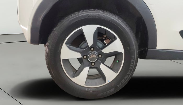 2018 Tata NEXON XZ PLUS PETROL, Petrol, Manual, 60,815 km, Right Rear Wheel