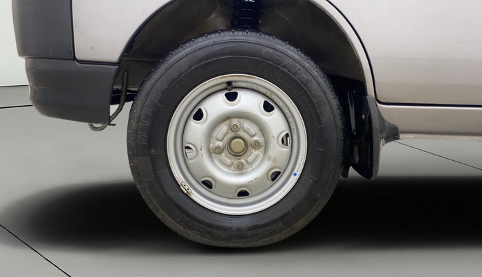 2022 Maruti Eeco  5 STR STD, Petrol, Manual, 12,651 km, Left Front Wheel