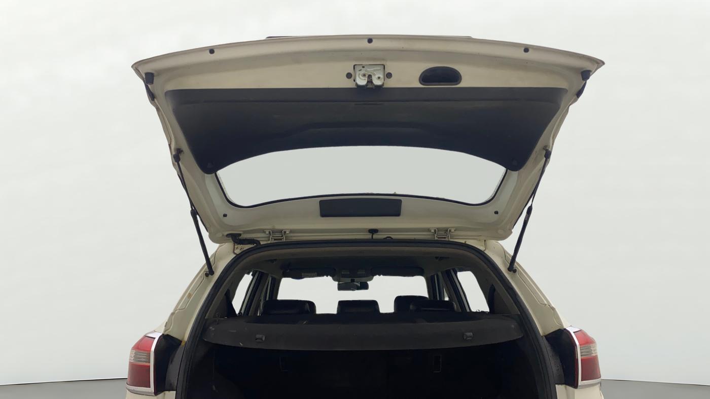 2017 Hyundai Creta SX PLUS AT 1.6 PETROL, Petrol, Automatic, 93,775 km, Boot Door Open