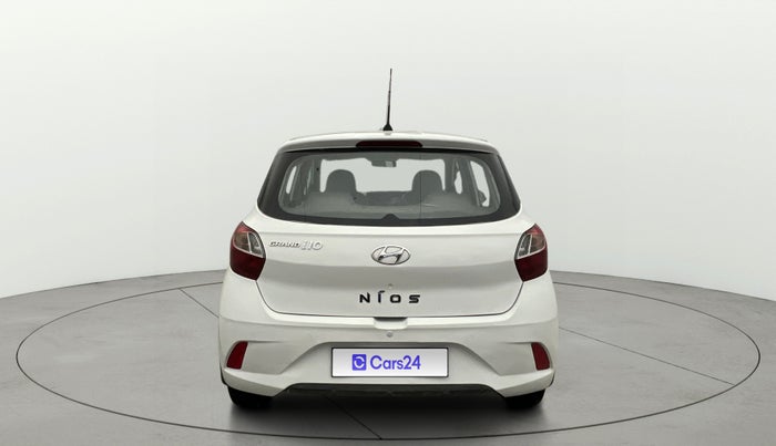 2021 Hyundai GRAND I10 NIOS ERA 1.2 KAPPA VTVT, Petrol, Manual, 28,477 km, Back/Rear