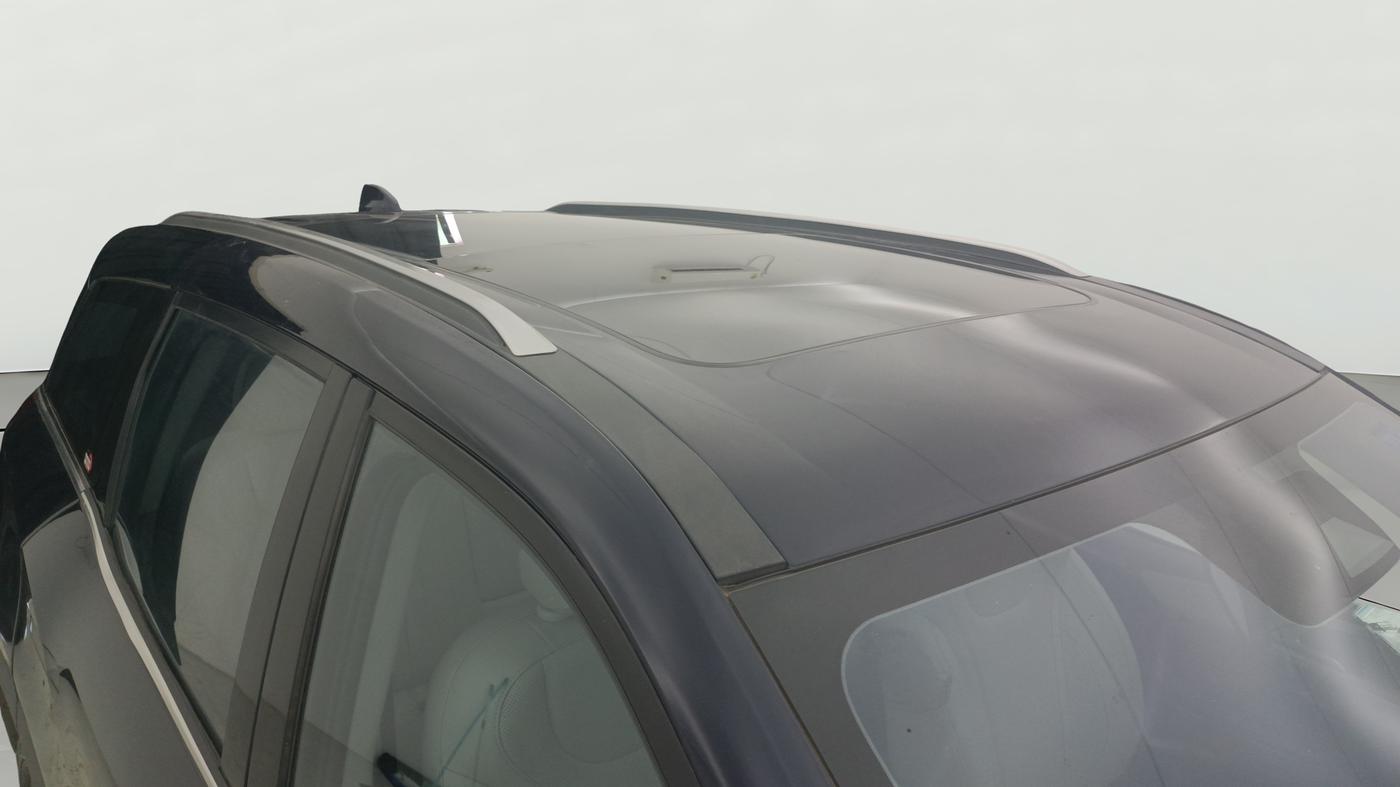 2024 Mahindra XUV700 AX 7 LUXURY P AT 7 STR, Petrol, Automatic, 32,393 km, Roof