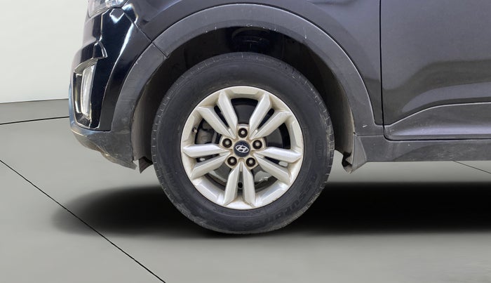 2015 Hyundai Creta SX PLUS AT 1.6 DIESEL, Diesel, Automatic, 1,28,098 km, Left Front Wheel